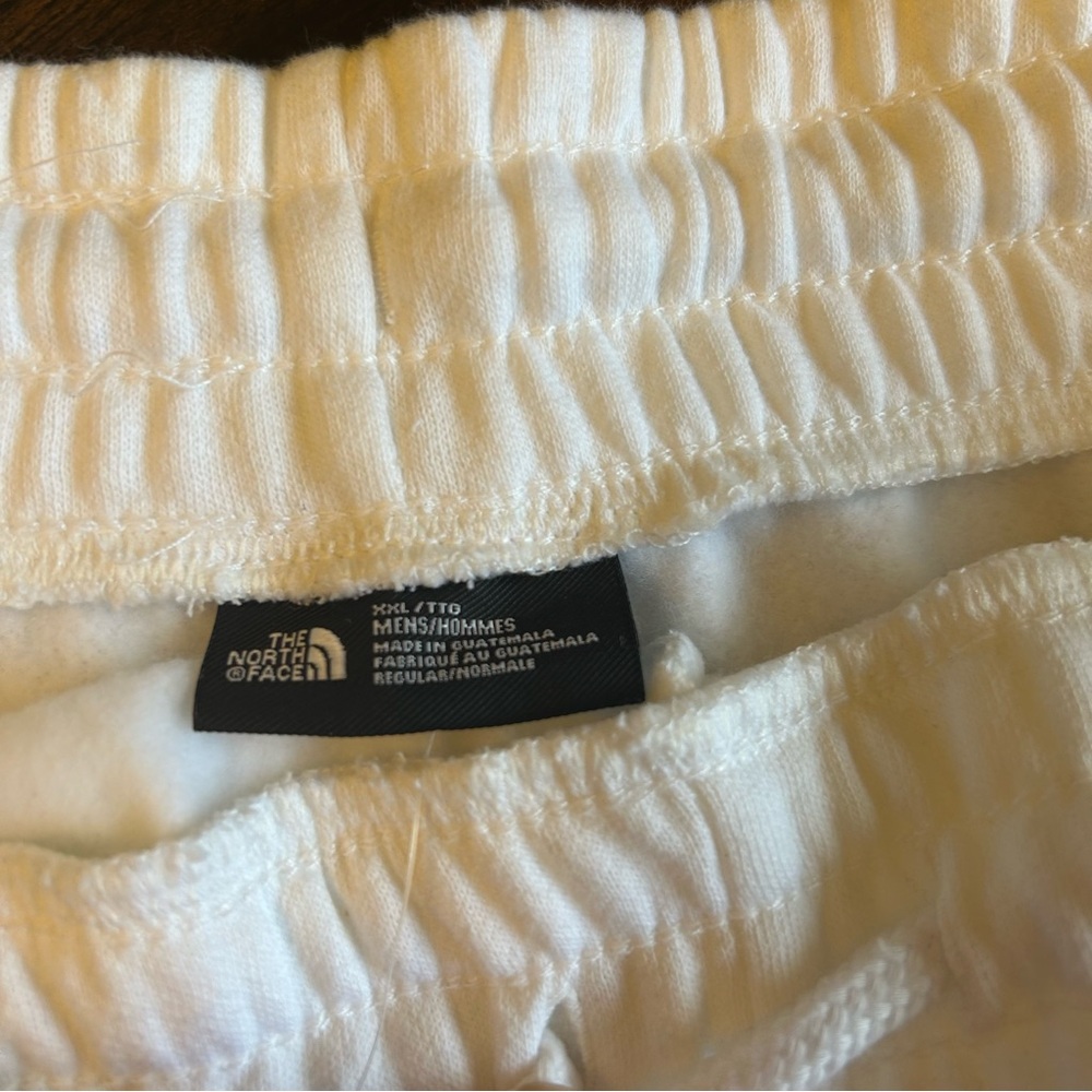 THE NORTH FACE Men's Box NSE Short, TNF White/TNF Black, XX-Large Regular New - Picture 6 of 7